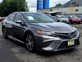 2019 Toyota Camry Hybrid