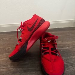 Nike, Kylie, red and black, 11.5