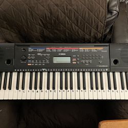 Yamaha PSR-E263 61-Key  Keyboard