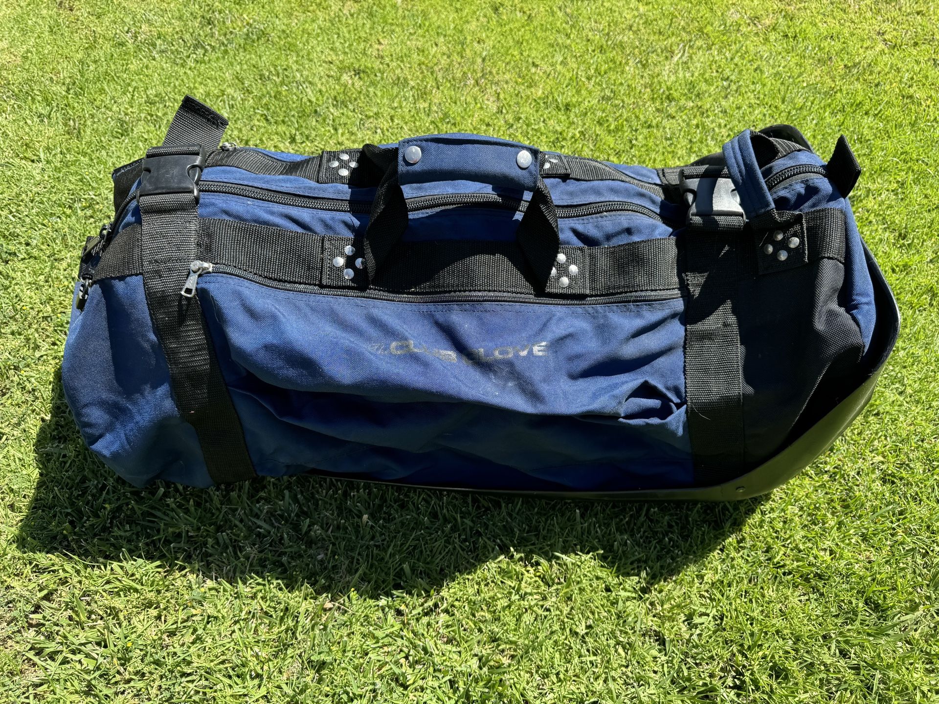 The Club Glove THE ROLLING DUFFLE XXL Travel Wheeled Duffel Bag Navy Blue