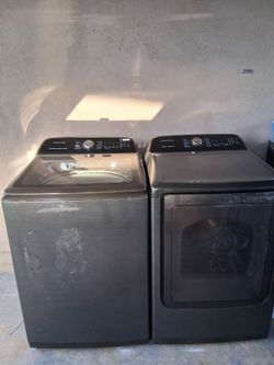 Samsung Washer And Dryer Electric Set