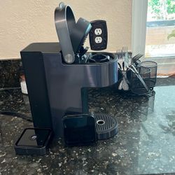 Keurig Smart Coffee Maker Black 