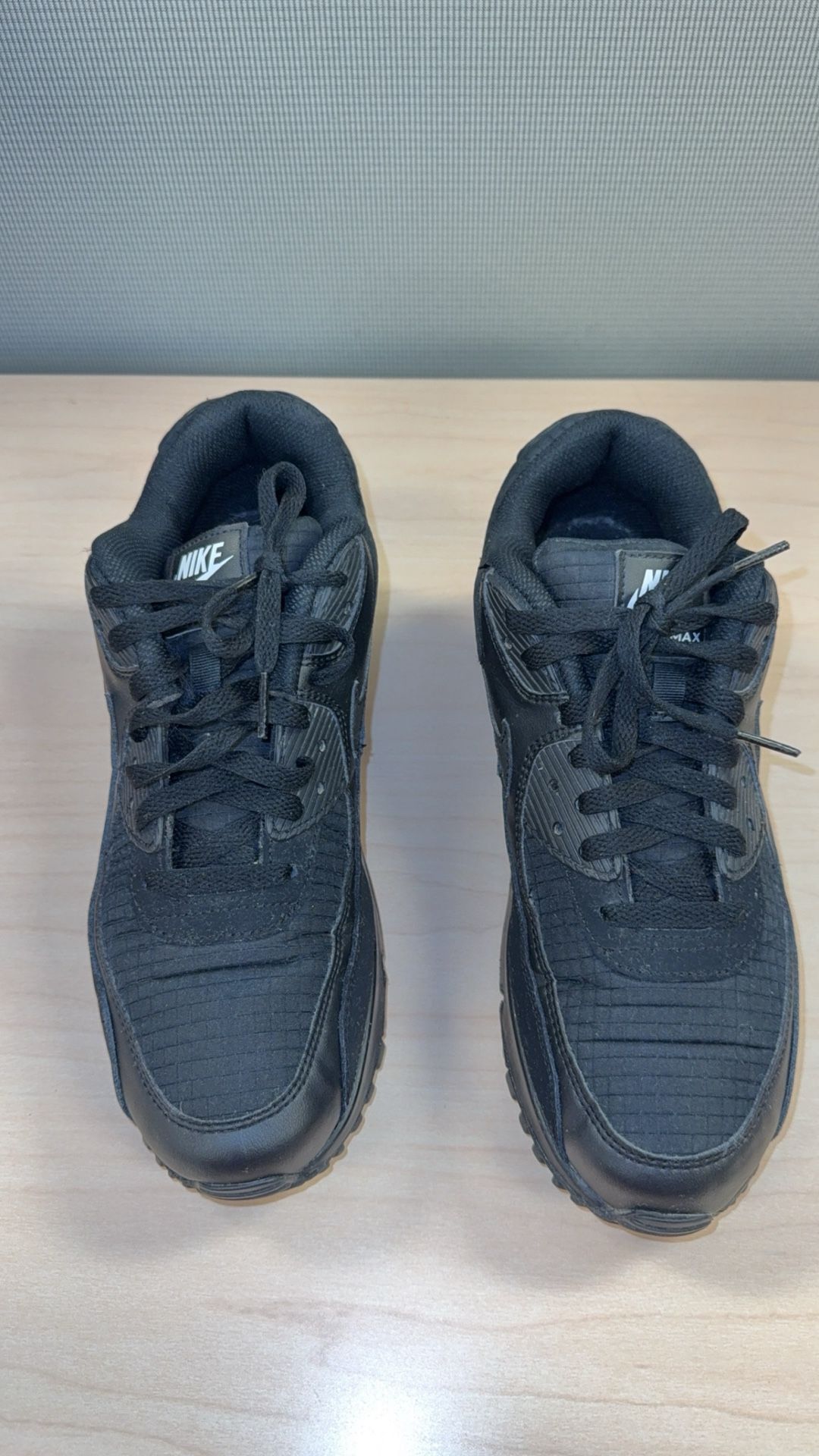 Nike Air Max 90 Black Shoes - Men’s Size 9