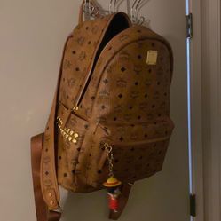 MCM BAGPACK(REAL)