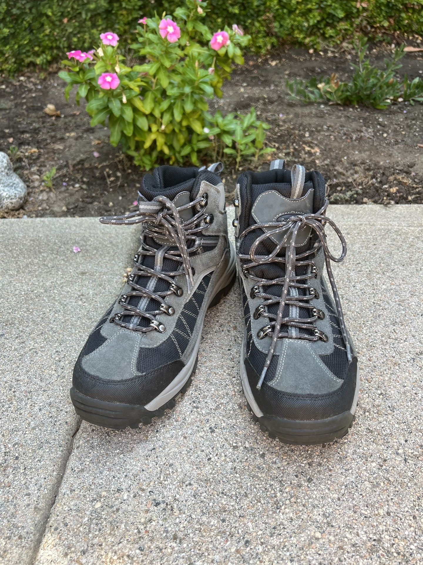 Men’s Bearpaw Hiking Boots Sz 12