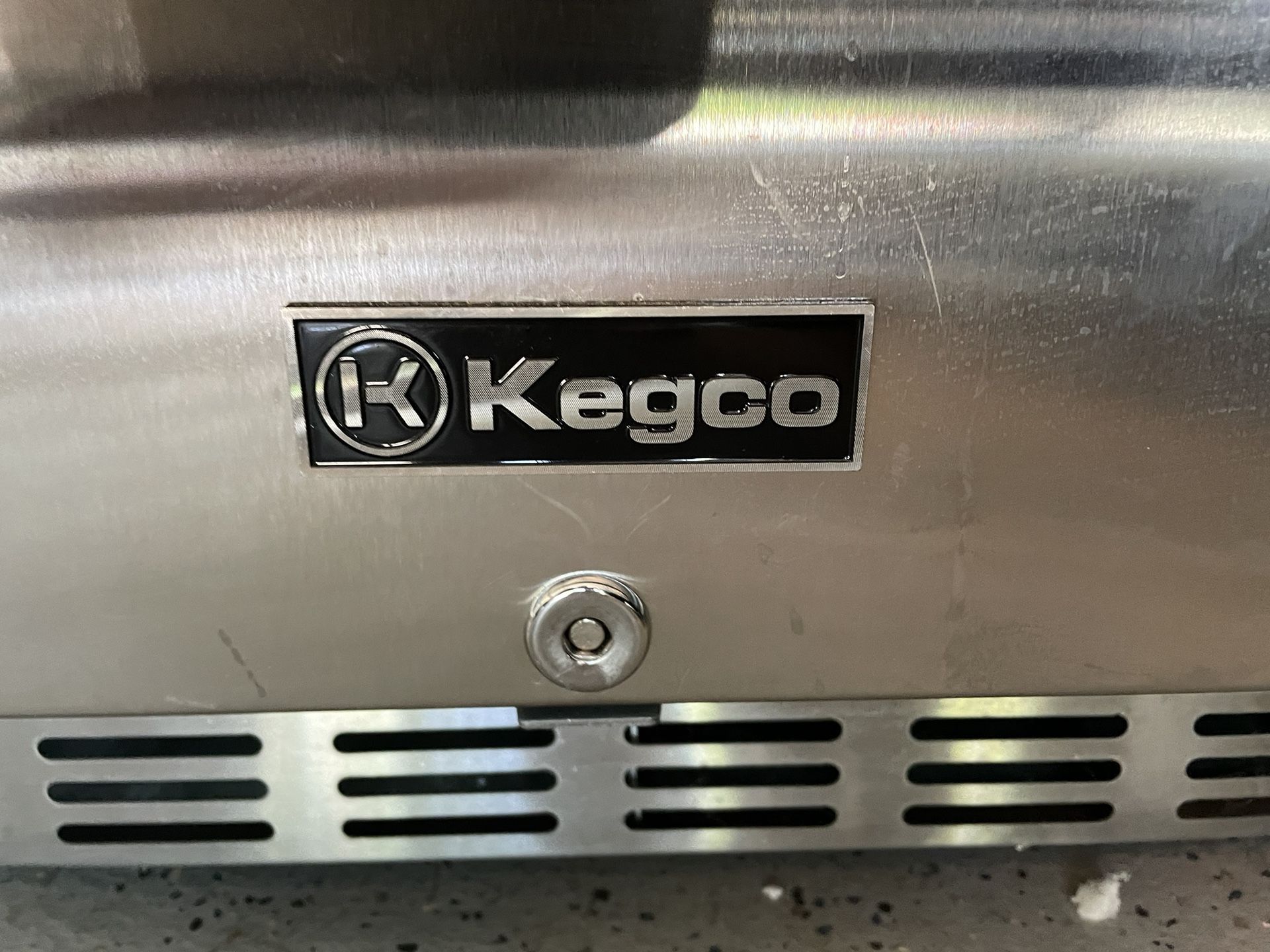 Kegco kegerator for Sale in Carol Stream, IL OfferUp
