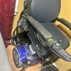 Power Wheel Chair Almost New