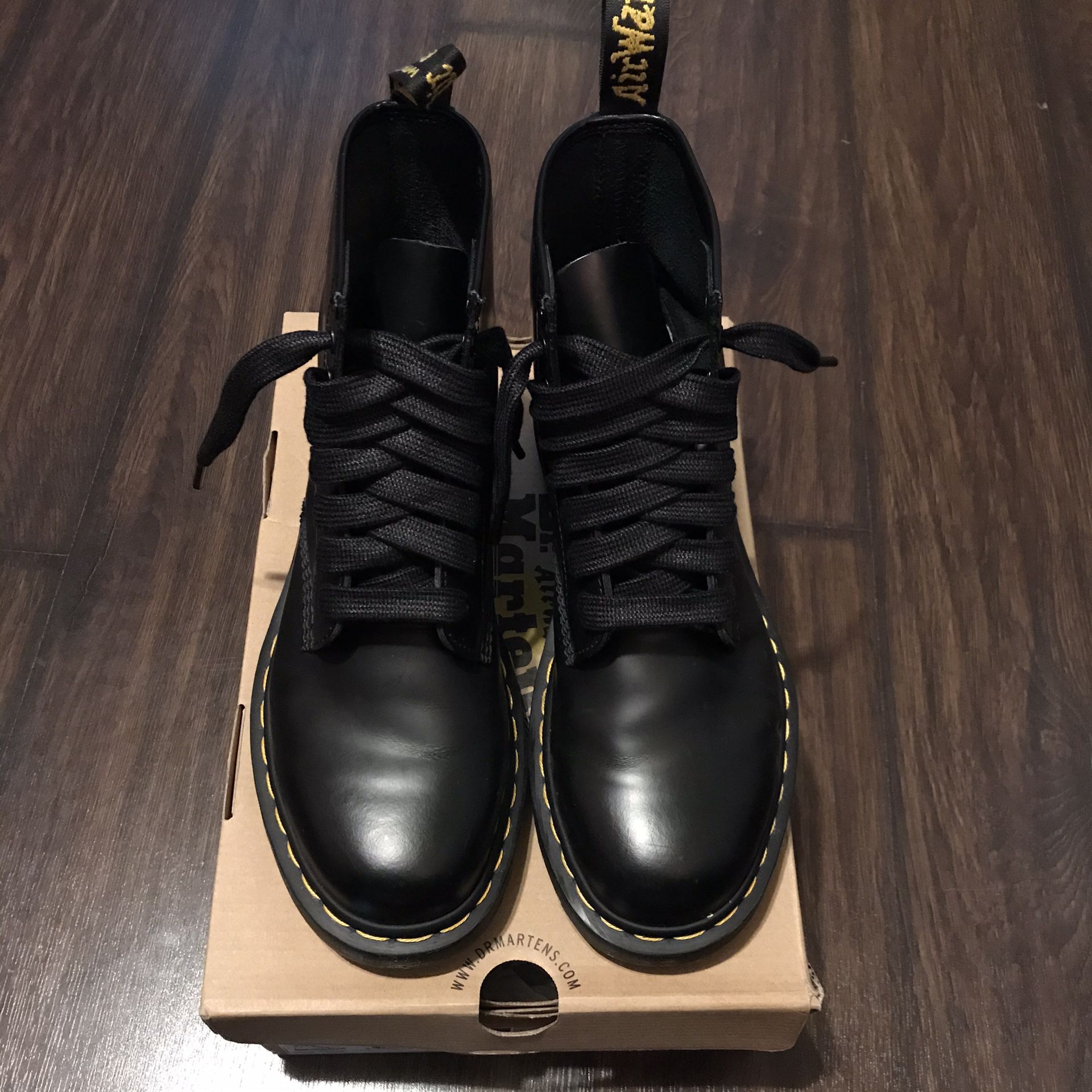 Gently used doc martens boots size 8 doc martins