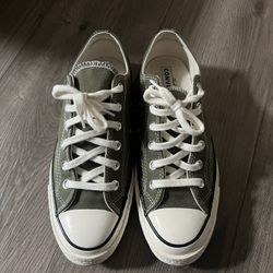 Converse Low Tops