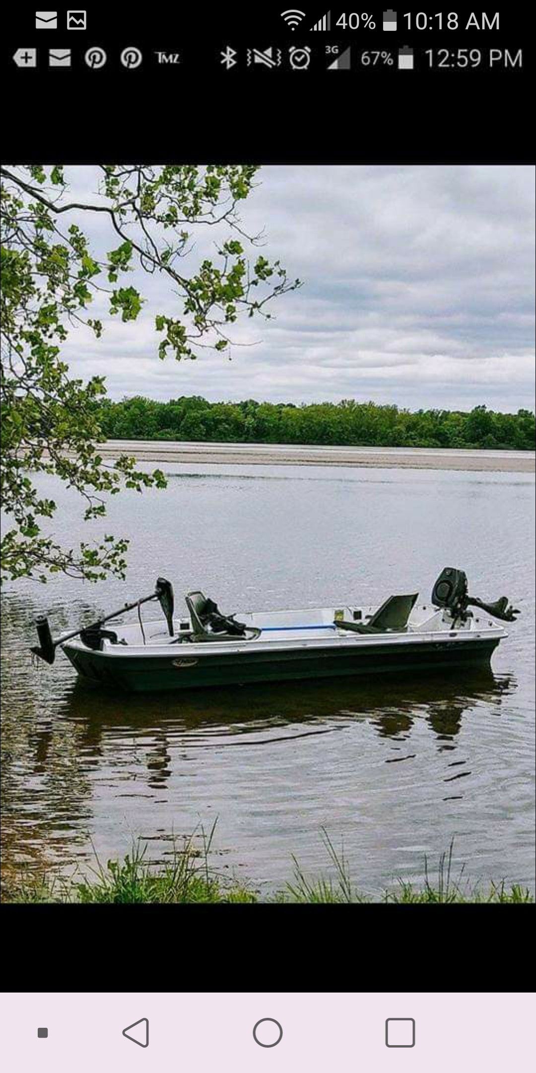 14' Pelican Jon Boat w/ 2 cushioned folding seats.