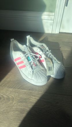 Women’s Adidas Streetcheck K Shoes