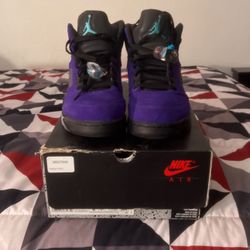 Air Jordan 5, Alternate Grape