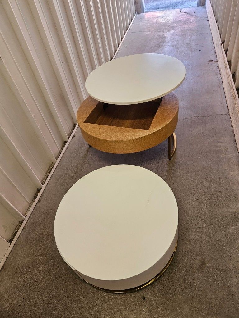 Coffee Tables Located In Mesa