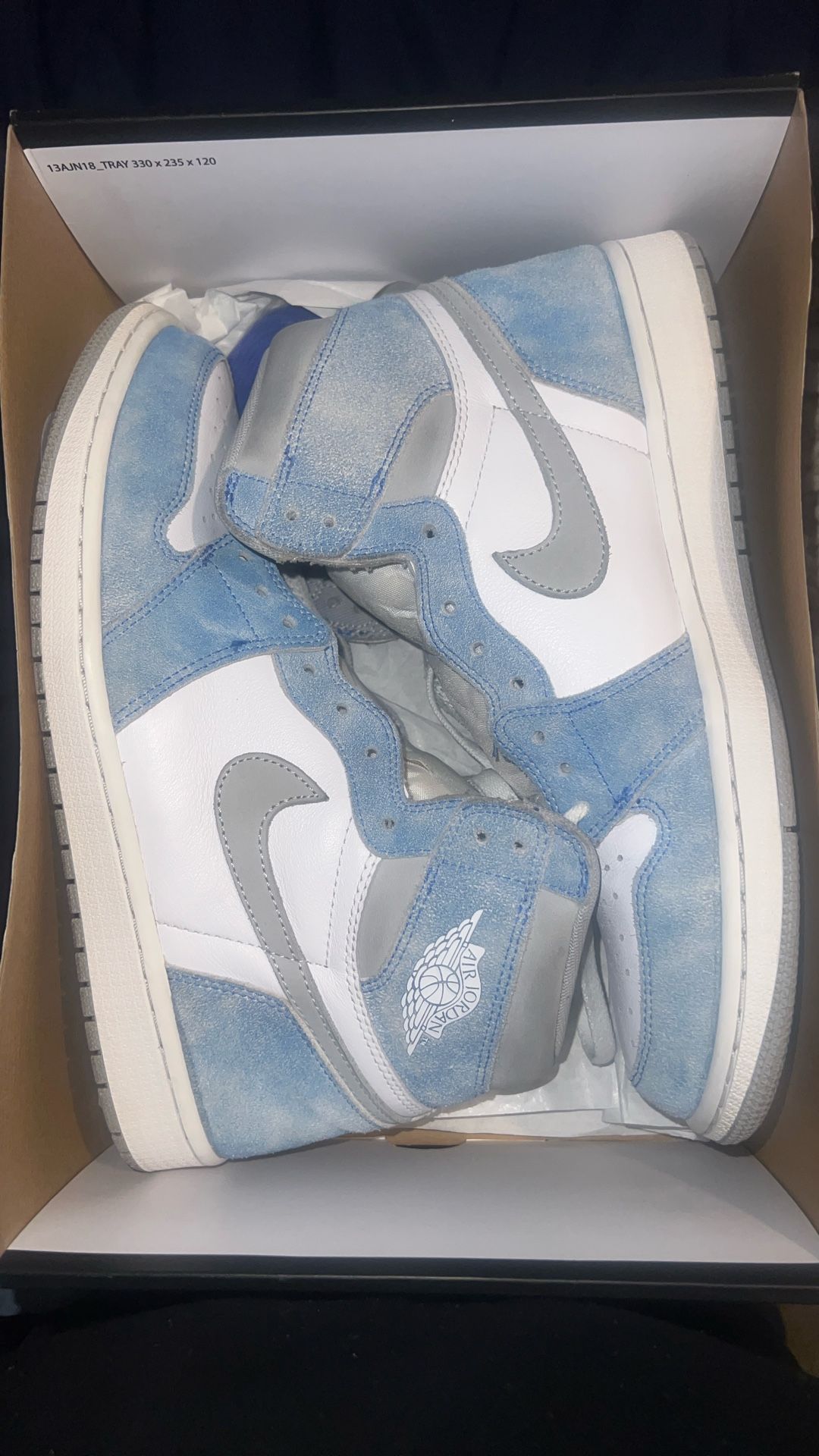 Jordan 1 Hyper Royal