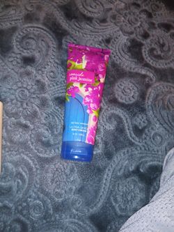 Seaside Pink Jasmine 24 Moisture Ultra Shea Body Cream