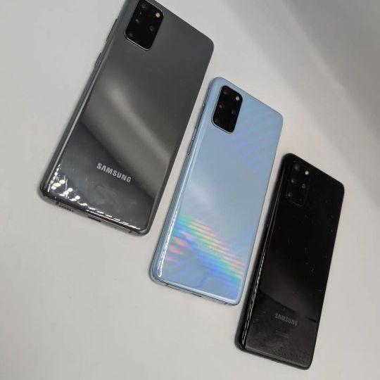 Samsung Galaxy S20 Unlocked / Desbloqueado 😀 - Different Colors Available