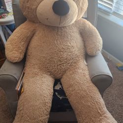 4 Ft. Huge Bear
