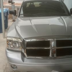 2007 Dodge Dakota