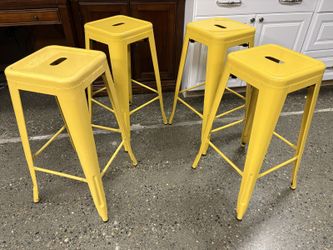 Dandelion Yellow Stackable Counter Stools (Set of 4)