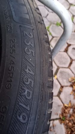 Micheline Tires 235/45R19 Set Of 4
