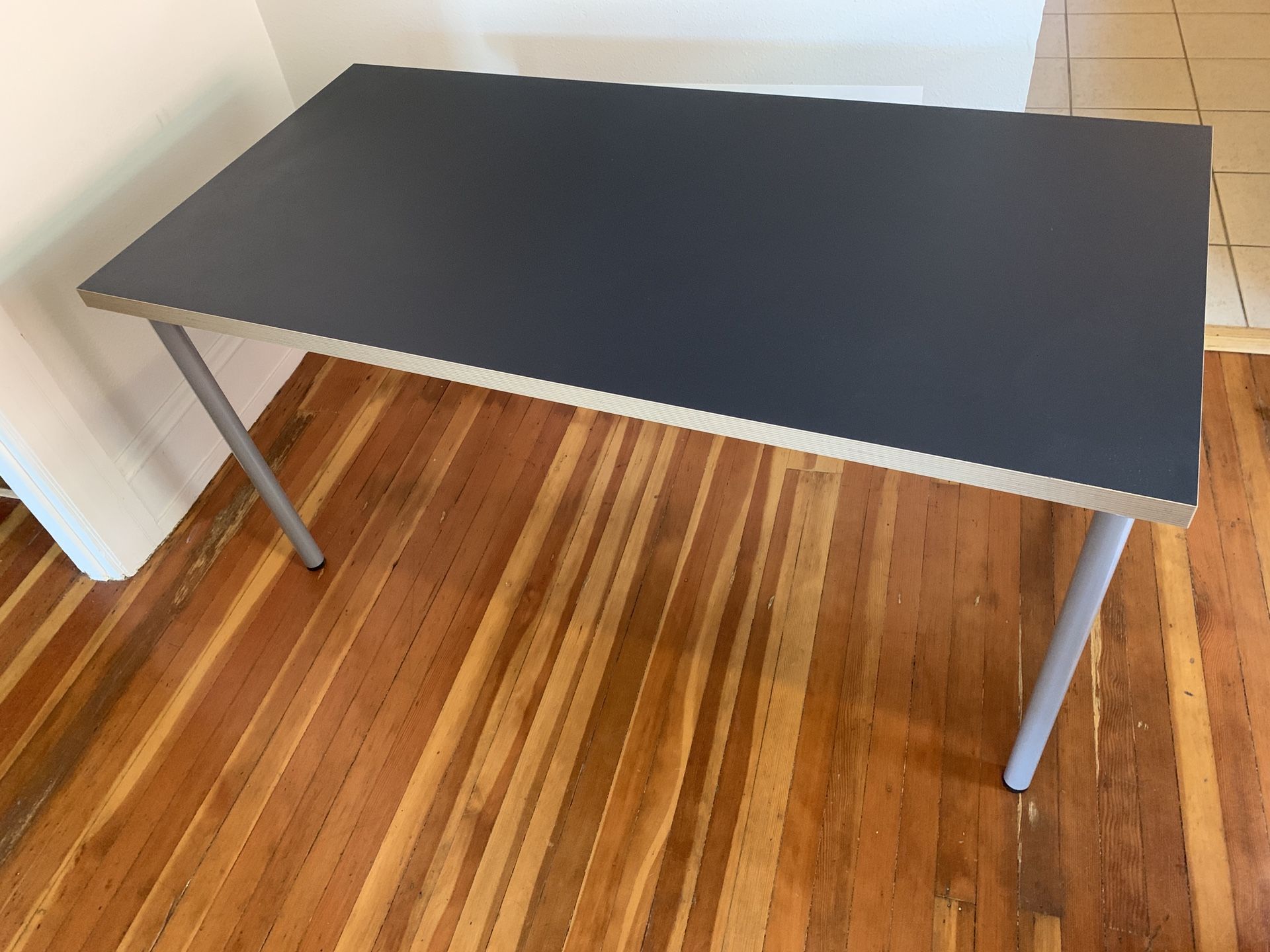 Ikea LINNMON Tabletop black blue blue with Silver ADILS legs