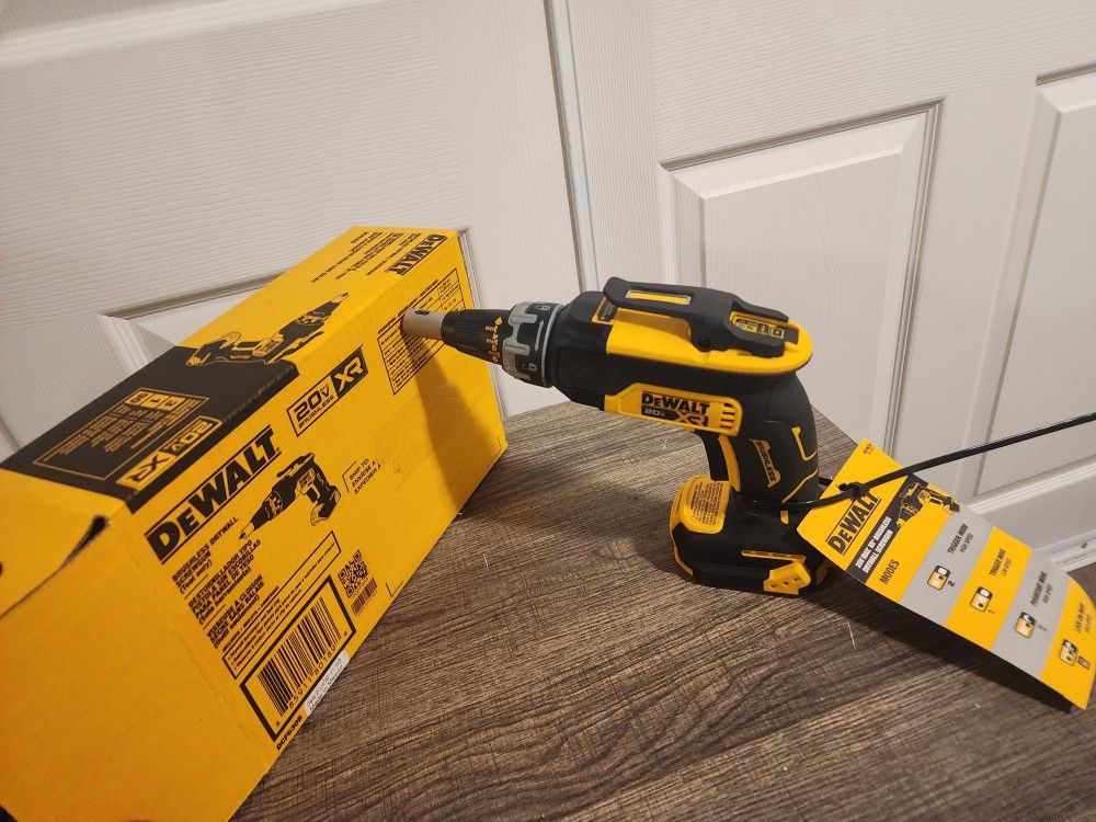 XR 20V MAX Lithium-lon Cordless Brushless Screw Gun (tool only)