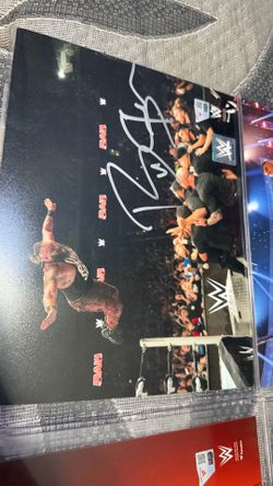 WWE autographed photo Braun Strowman