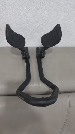 Profile Design Airstryke V2 Aluminum Clip-on Aerobars Matte Black, Adjustable Stack and Reach