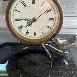 Mantle Clock 