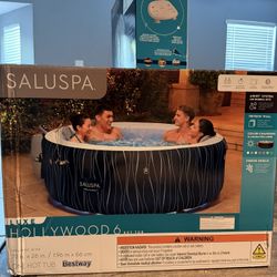 Hot Tub Saluspa Hollywood 