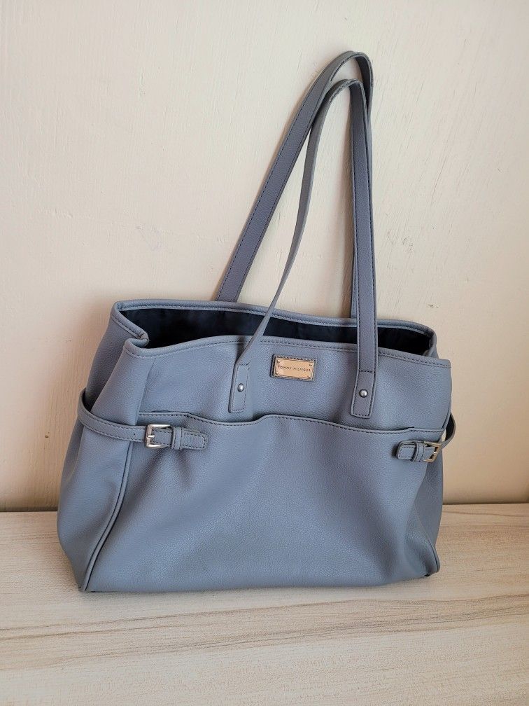 Large Grey Tommy Hilfiger Purse