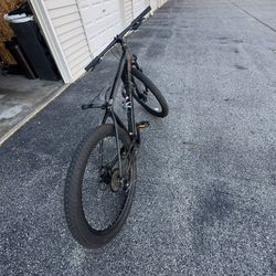 29” Mountain Bikes 