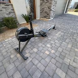 Concept-2-Rower-With-PM5