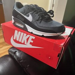 Nike Air Max 90
