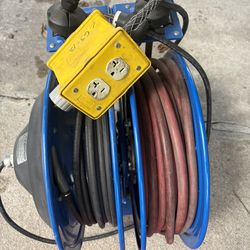 Coxreels C-L(contact info removed)-B Combo Air and Electric Hose Reel with Quad Outlet Attachment, 3/8" Hose ID, 50' Length