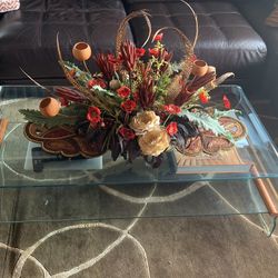 Artificial flowers arrangement