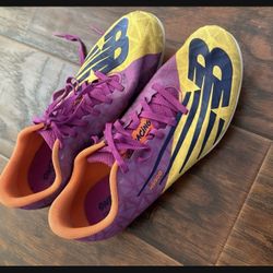 New Balance -unisex MD500v8 spike shoes size 9 