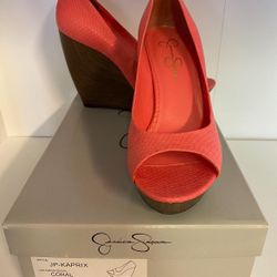 Jessica Simpson Coral Wedges Size 8