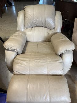 Recliner Rocking