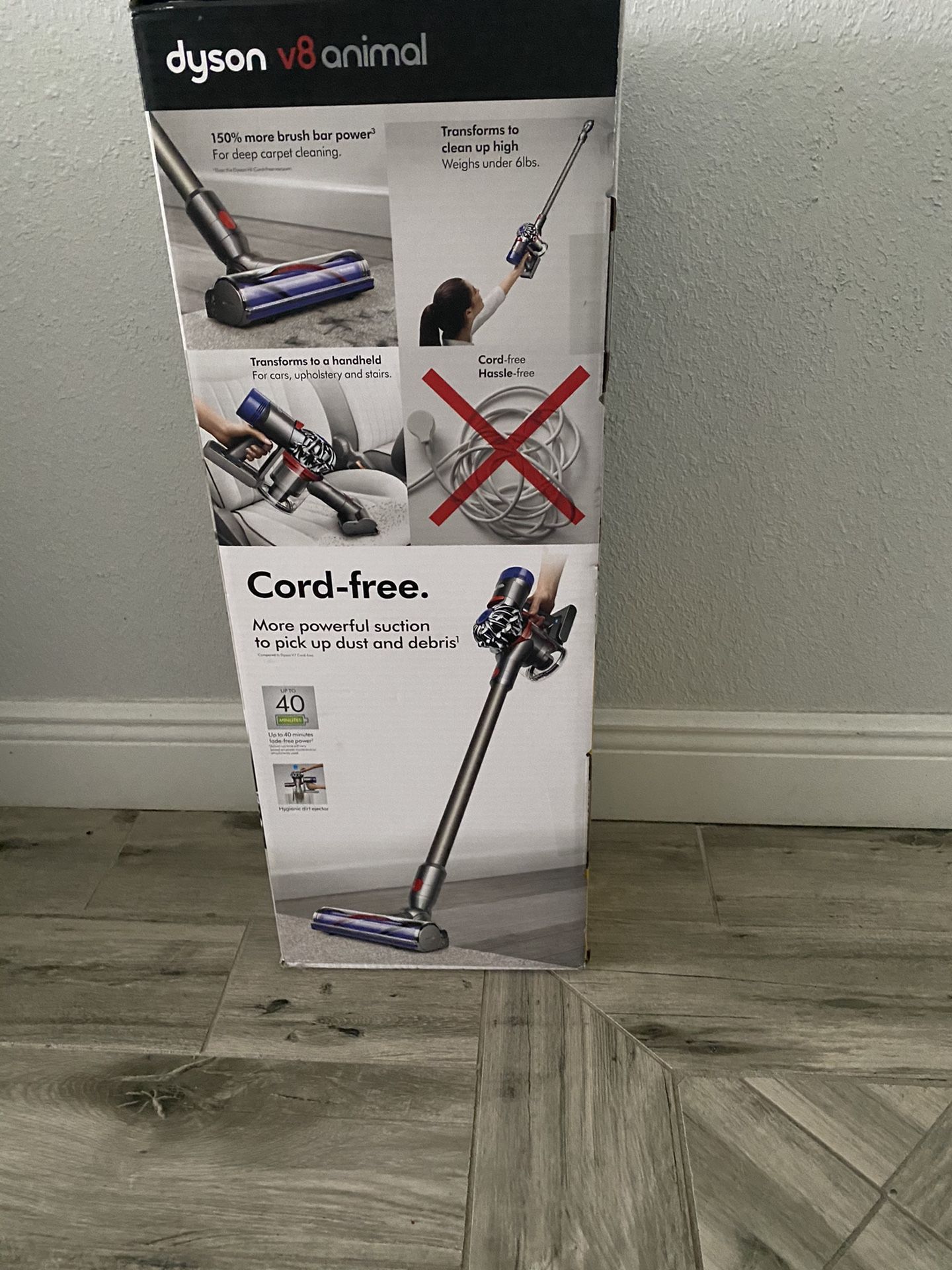 New Dyson v8 vacuum cordless