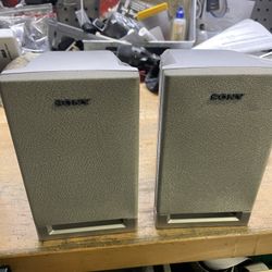 speakers by Sony 2 pc  For surround 
