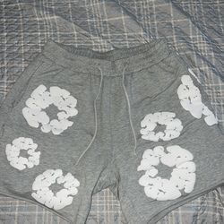 Denim tears short grey