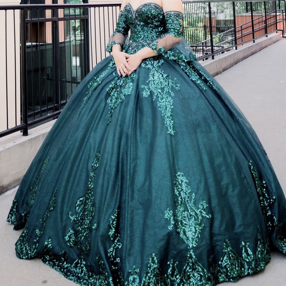 Emerald  Green Quinceanera dress