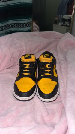 Nike Dunk Low Reverse Goldenrod