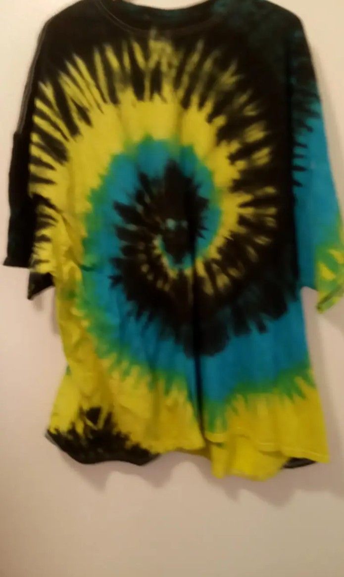 2- TIE-DYE T-SHIRTS.....BOTH FOR $5.00.... CHECK OUT MY PAGE FOR MORE ITEMS