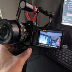 Sony ZV-E10