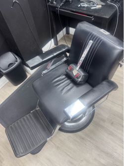 Barber chair