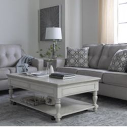 Queen Sleeper Sofa Set And Love Seat 
