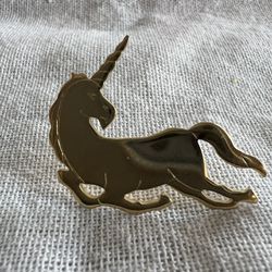 Vintage Avon Unicorn Pin/80s 90s Fashion Jewelry/Vintage Gold Tone Brooch/Gold Fantasy Unicorn Pin/80s /Avon Collectible Pin