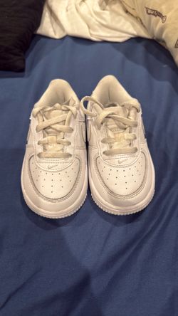 Nike toddler shoes